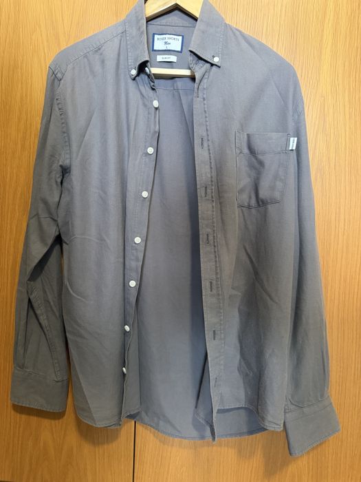Camisas L em bom estado
