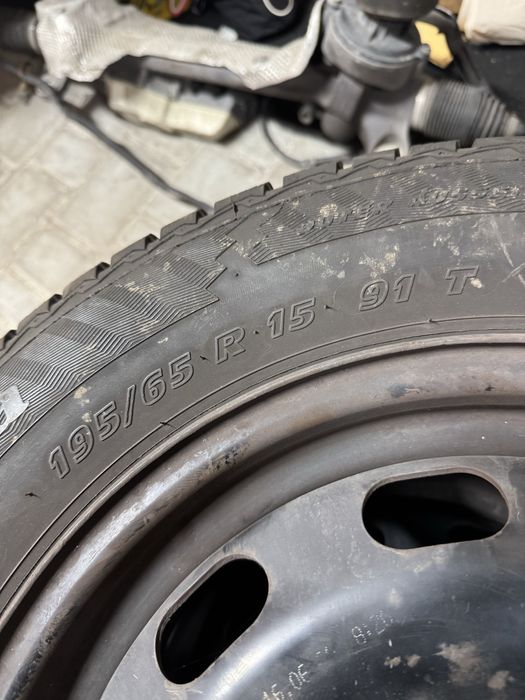 Пара зимових шин matador nordica 195 65 r15