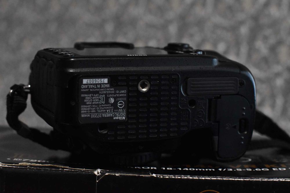 Цифровий фотоапарат Nikon D7200 Body