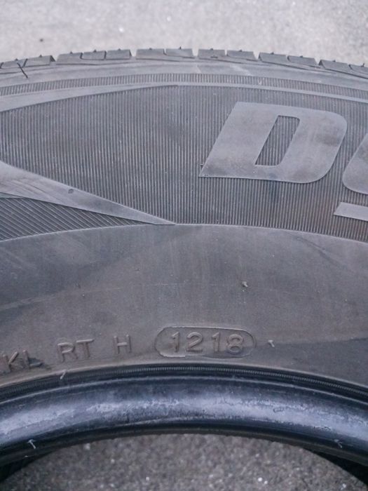 Vendo pneus semi-novos 245/70/16 Hankook