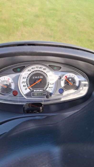 Suzuki Burgman 125