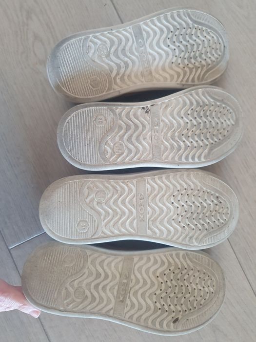 Sapatos Geox 30 e 31