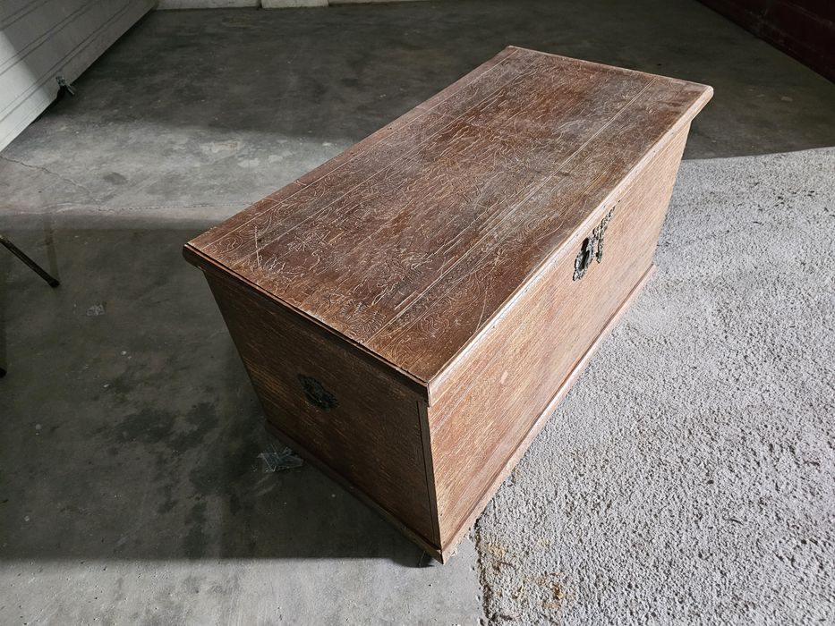 Caixa de madeira arca de madeira