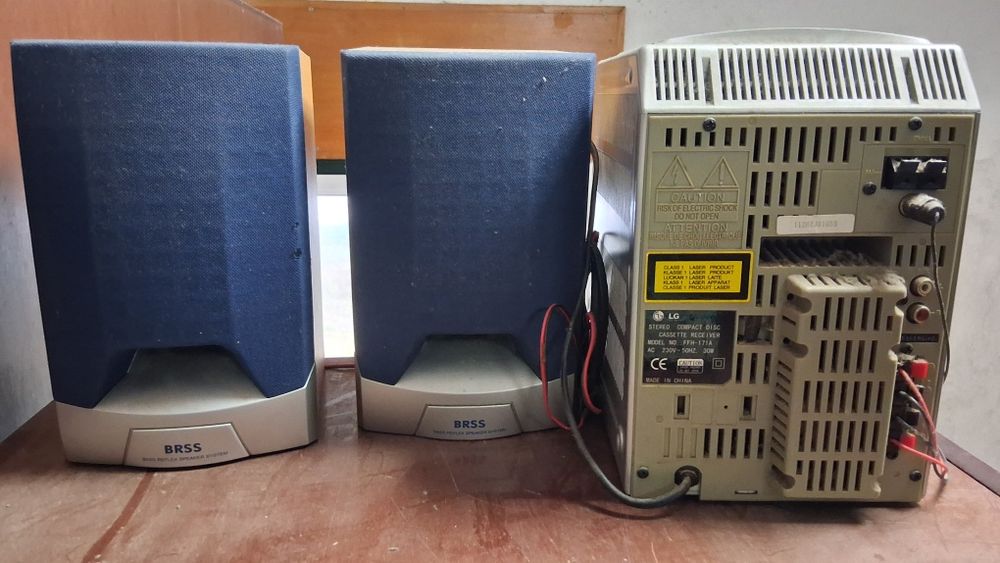 Aparelhagem LG com colunas