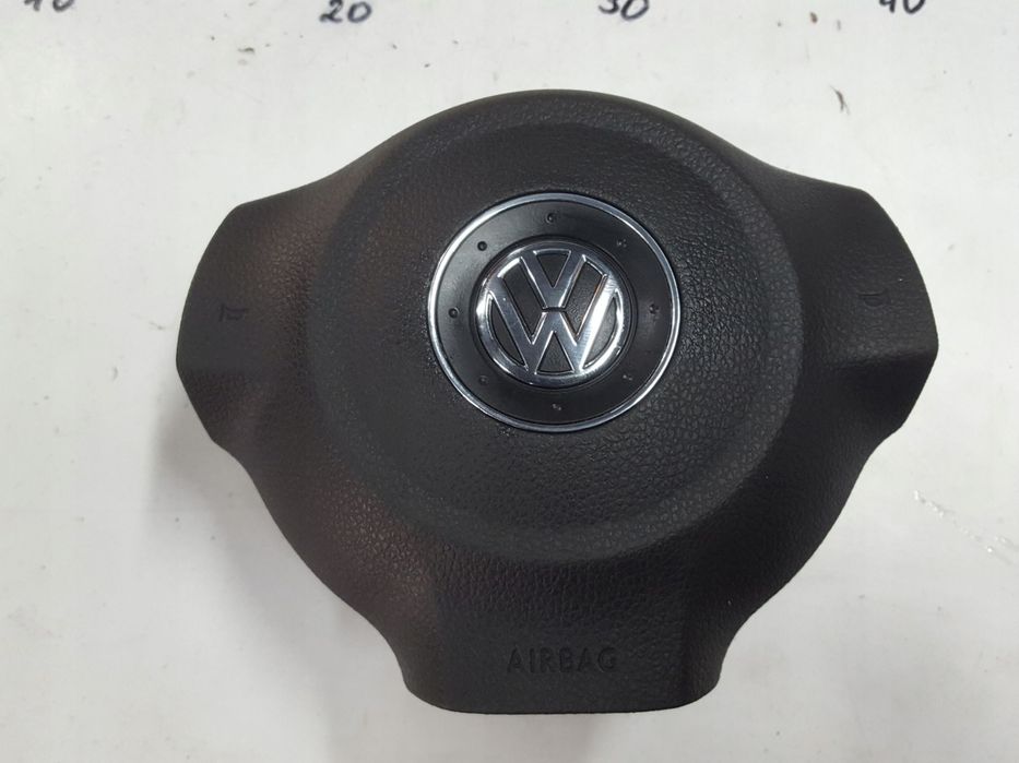 VW JETTA V 05-10r PODUSZKA AIRBAG KIEROWCY 1KM880201A