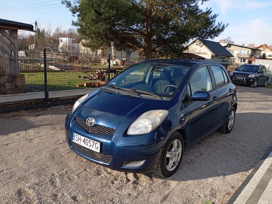 TOYOTA YARIS II 1.4 diesel  6 biegów Klima