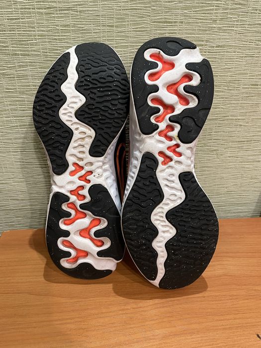 Дітячі кросівки Nike Renew run 2 (GS)