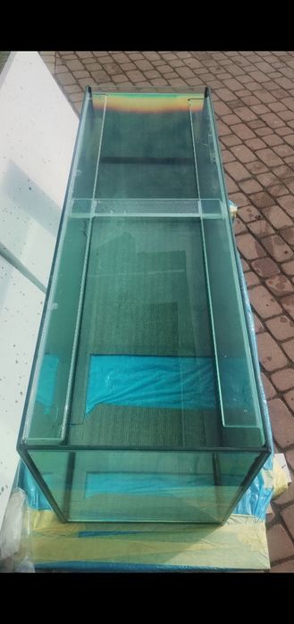 Akwarium 240l. Sprzedam