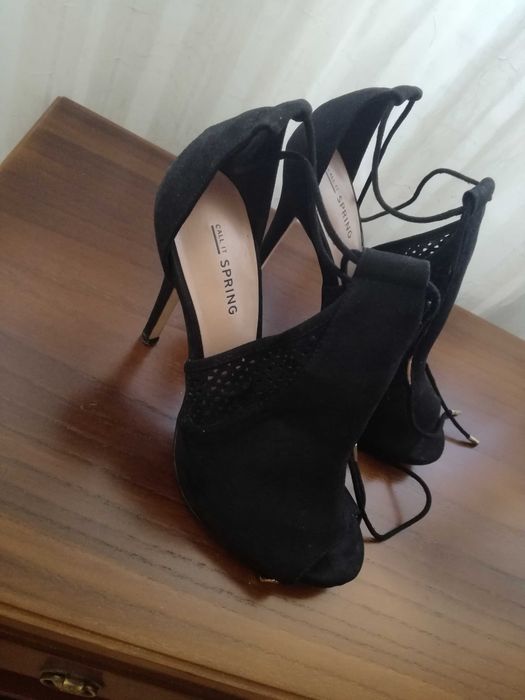 Sandálias sapatos abertos de salto Call it Spring