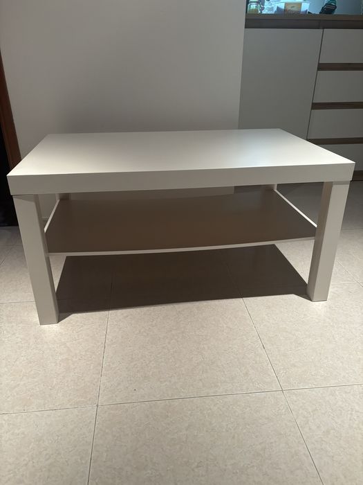 Mesa de centro branca