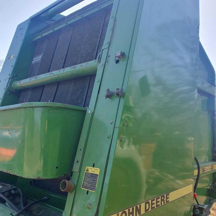 продам рулонний прес підбирач джон дир 550