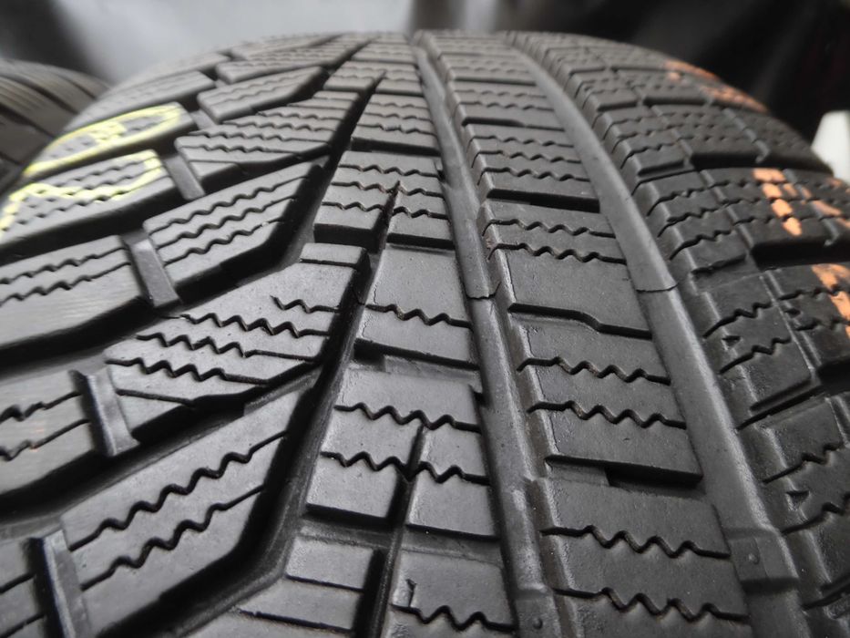 123. Opony ZIMOWE 225/60/17