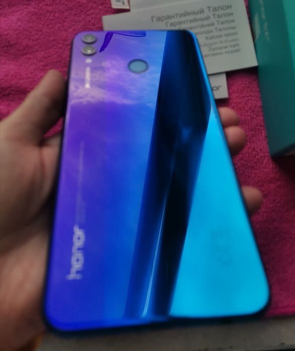 Honor 8X  4/6 4 на запчасти.