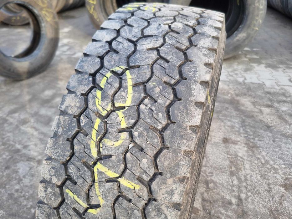 235/75R17.5 Opona  MICHELIN XMULTI D  5-7mm Napęd X MULTI