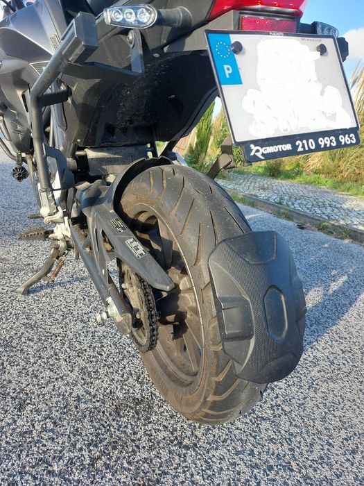 Benelli TRK 502 com extras