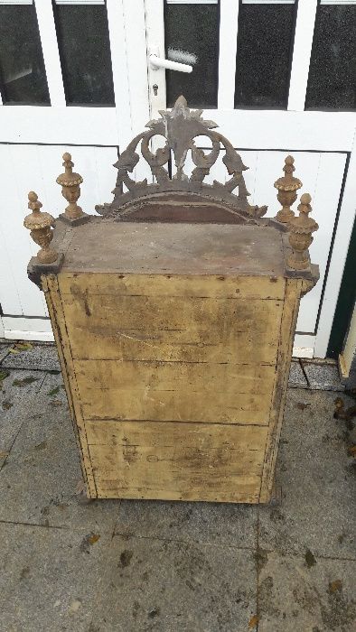 Oratório antigo, 1,18mt em madeira de castanho