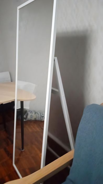 Дзеркало підлогове 160×60 см стан нового