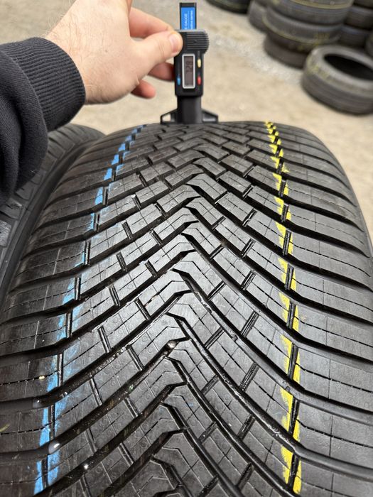 Шины БУ 255 45 R 19 Continental Allseason Contact резина всесезонная