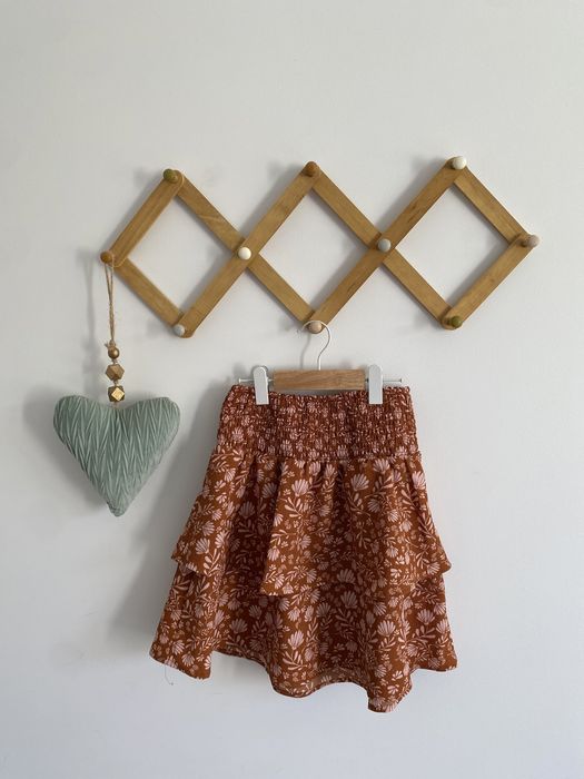 Spódnica vrs 134/140 ruda morelowy wzorek falbanki