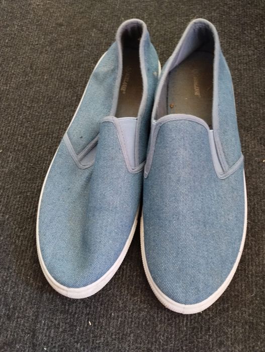 Buty sportowe męskie 45