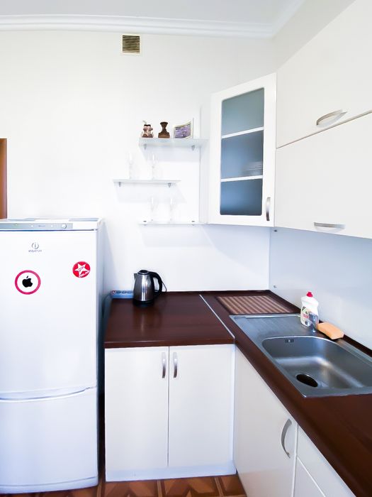 Свободна!Квартира посуточно 2 мин метро Черниговская,Дарница,Левобереж