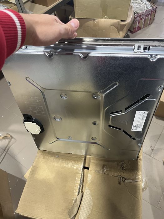 Плита електрична. Варильна поверхня Bosch PKN645BA2E