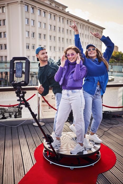 FOTOBUDKA /FOTOBOX/Fotobudka360/Ciężki Dym/Napis LOVE/Fontanny Iskier