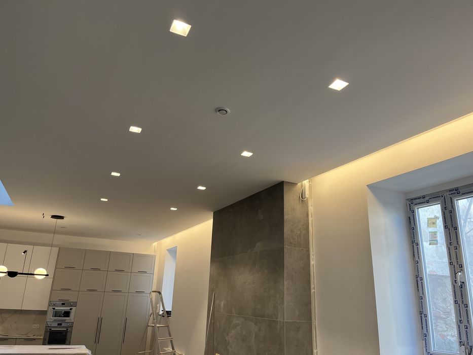 # Electricista # Low Cost #