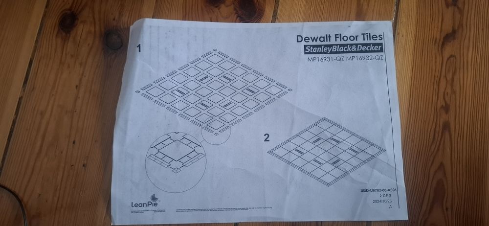 Dwalt floor Tiles
