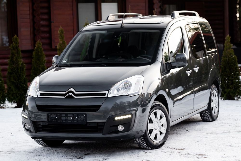 Citroën Berlingo 1.6D 120KM LED Kamera Navi Nawiewy Panorama Grz. Fotele Tempomat