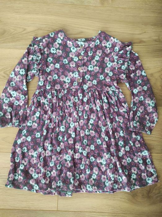 Vestidos criança como novos da Sfera tamanhos 4/5 e 5/6 anos