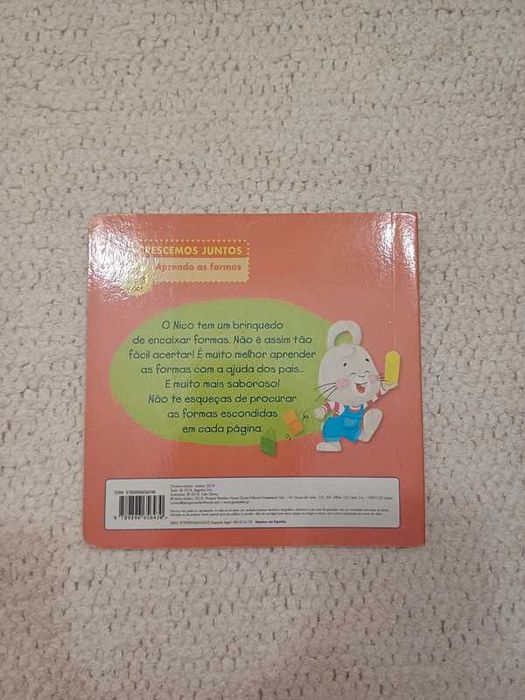 The Unique Rabbit Learns Shapes64584422144385121