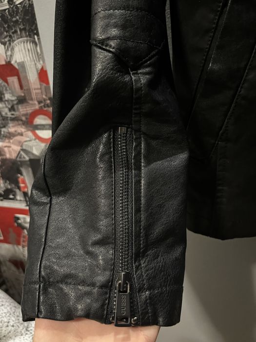 Kurtka skórzana Guess