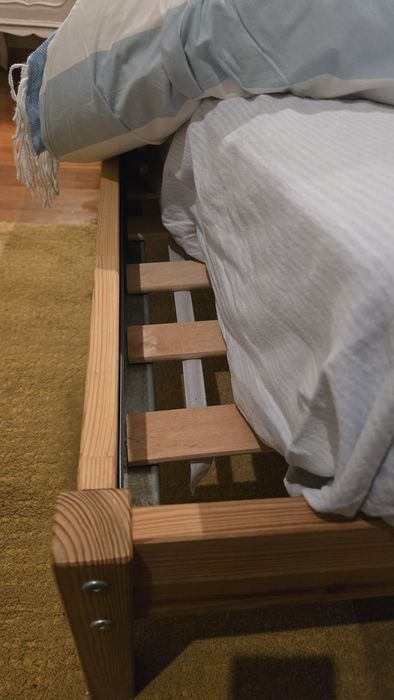 Cama IKEA 90x200 + Colchão