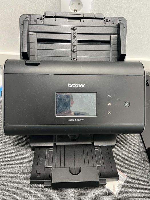 Бездротовий документ-сканер Brother ADS-2800W