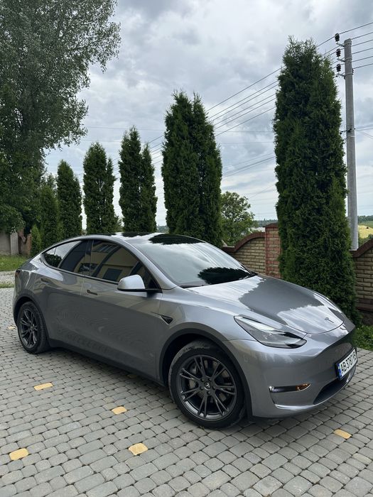 Tesla Model Y Long Range Dual Motor 2024 82.5 кіловат