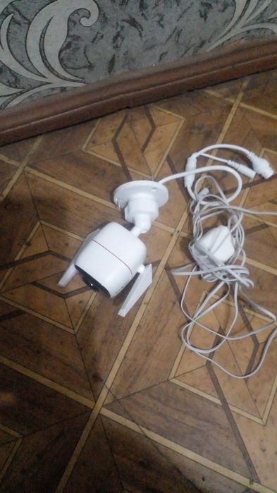 Відеокамера tаpo310С+роутер