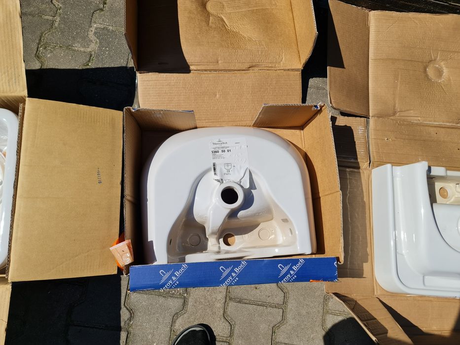 Umywalki łazienkowe