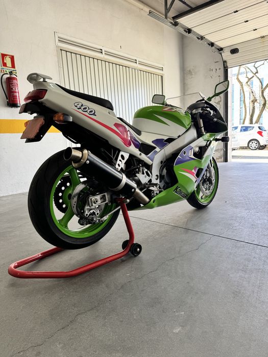 Kawasaki ZXR 400 ORIGINAL