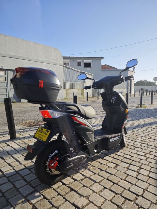 Scooter elétrica