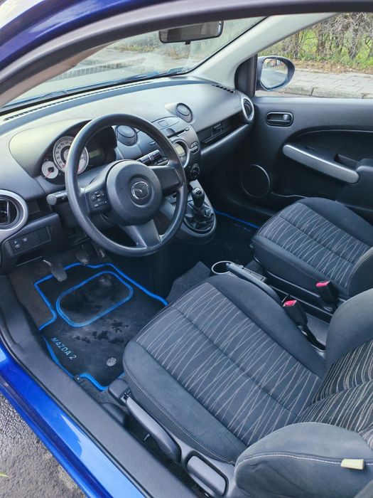 Mazda 2 niski przebieg