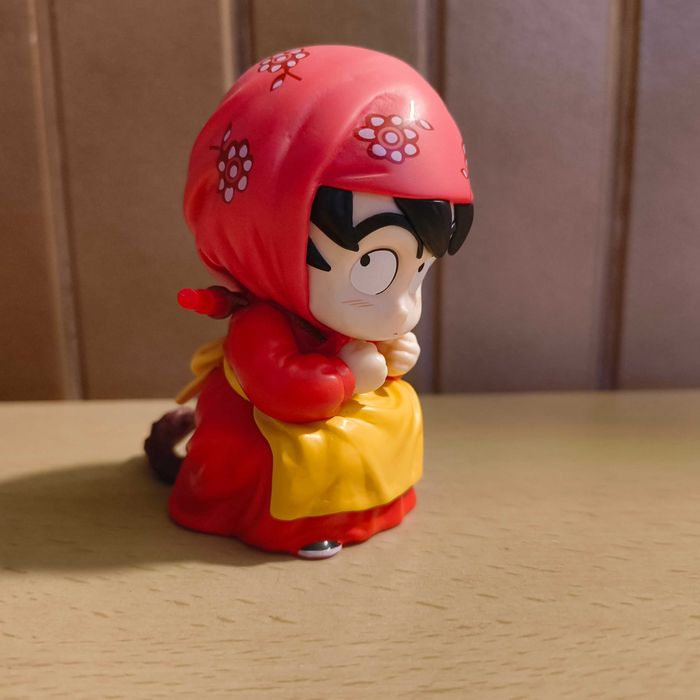 Figura Son Goku Menina Dragon Ball