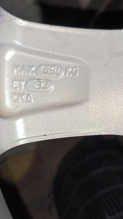 Felgi aluminiowe 5/108 R17