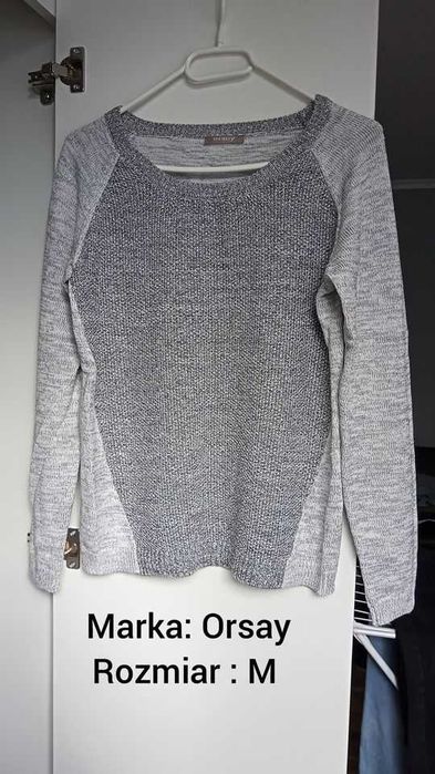 Sweter z błyszcząca nitką