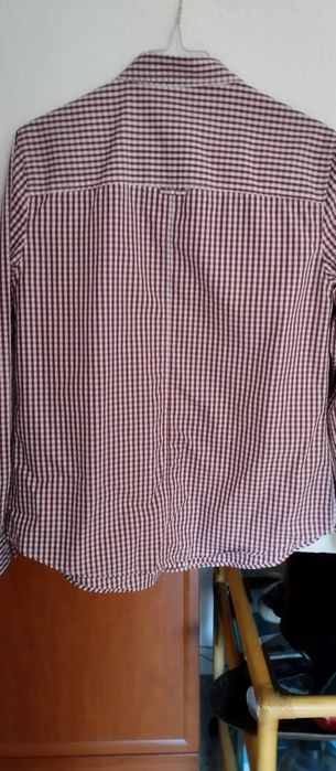 Camiseiro de senhora