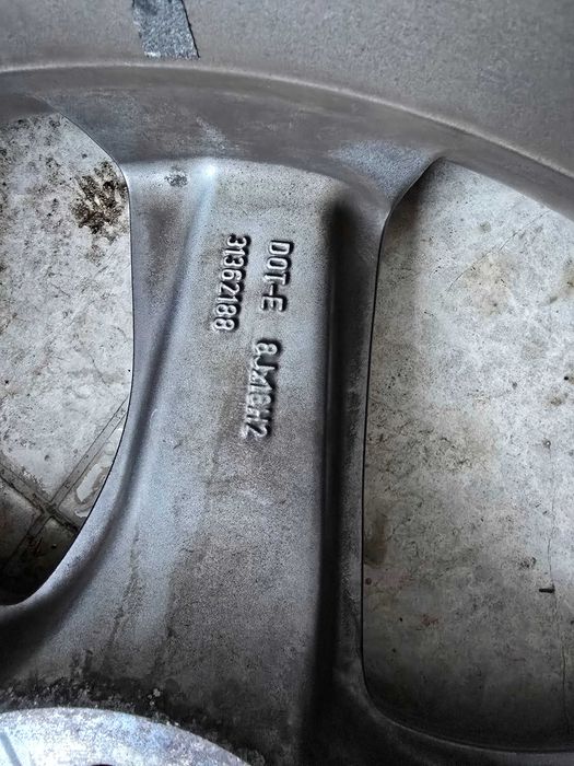 Koła zimowe 18 cali volvo xc60, xc90