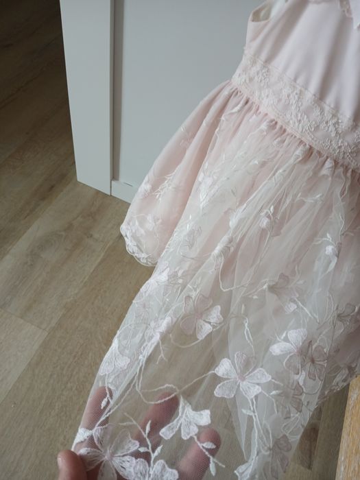 Vestido cerimónias,  1 comunhão, com rendas . Festa