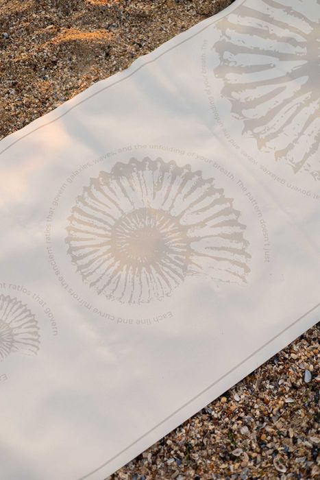 Килимок для йоги йога мат фитнес коврик каремат УЦЕНКА