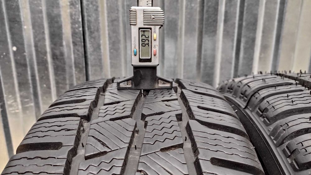 шини 225/65R16C Michelin.  Pirelli. с