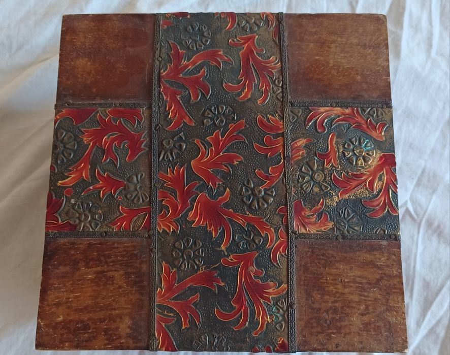 Caixa decorativa